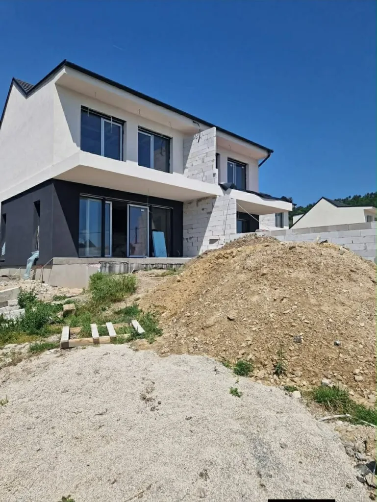 Társasház Homlokzati Höszigetelése